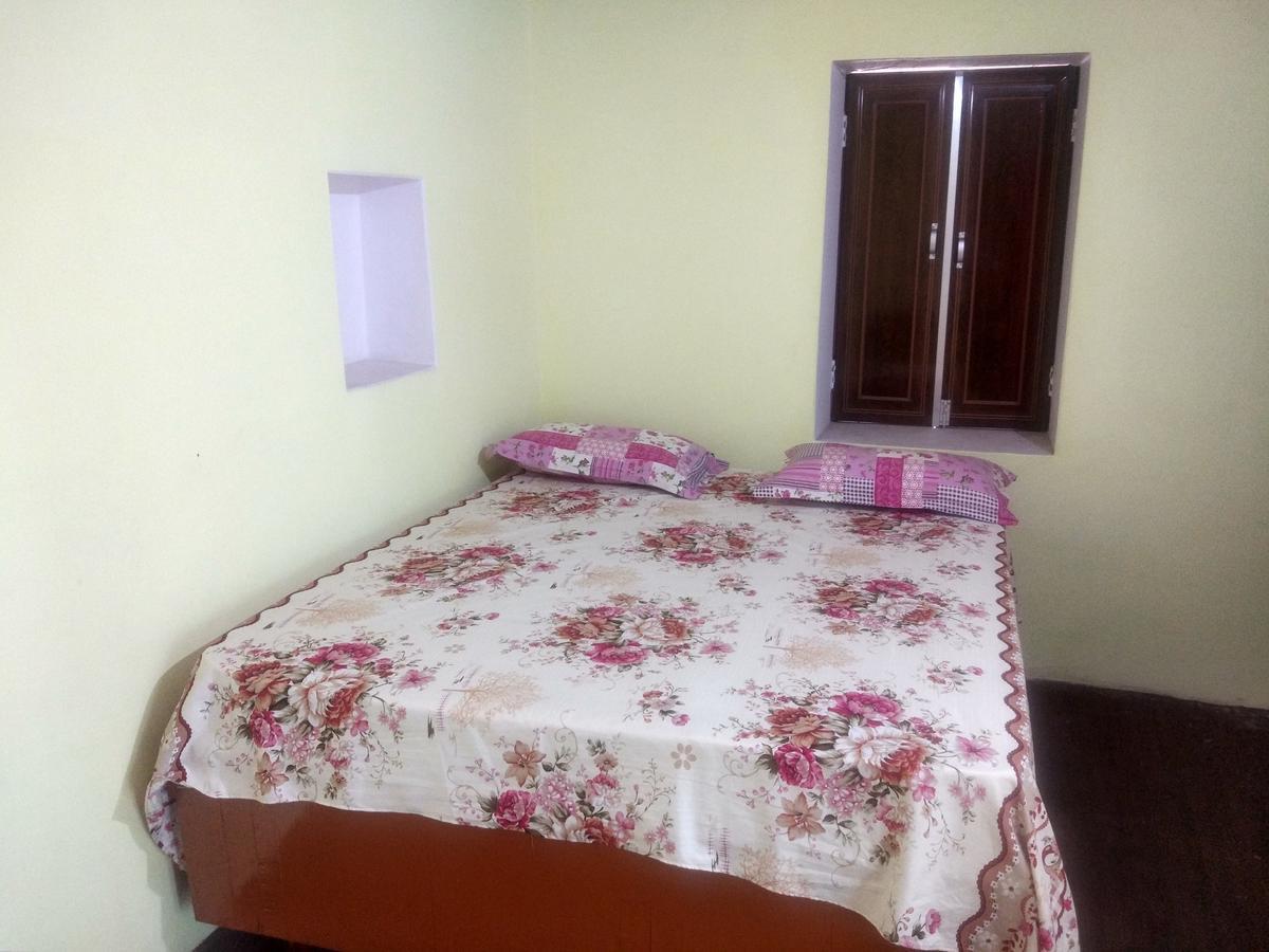 Radha Krishna Home Benares Buitenkant foto