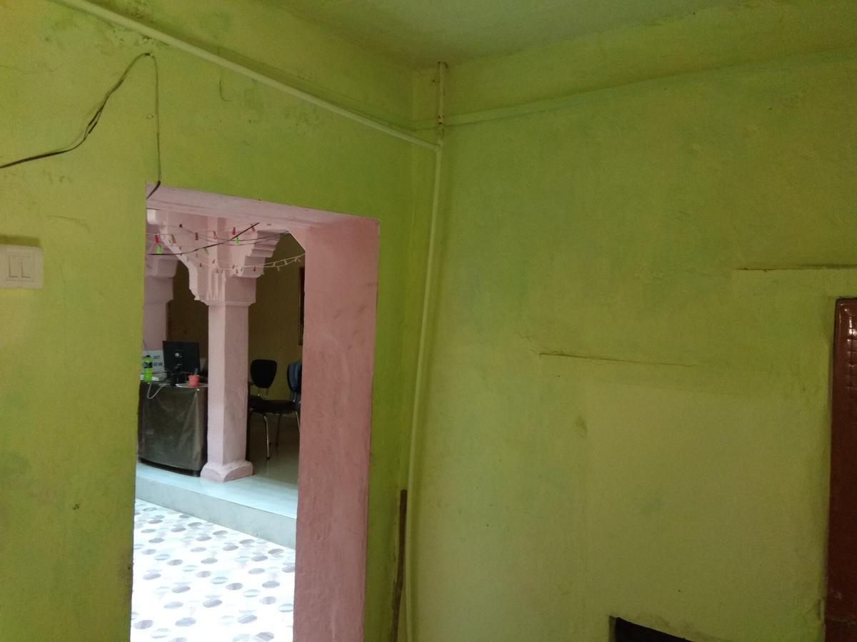 Radha Krishna Home Benares Buitenkant foto